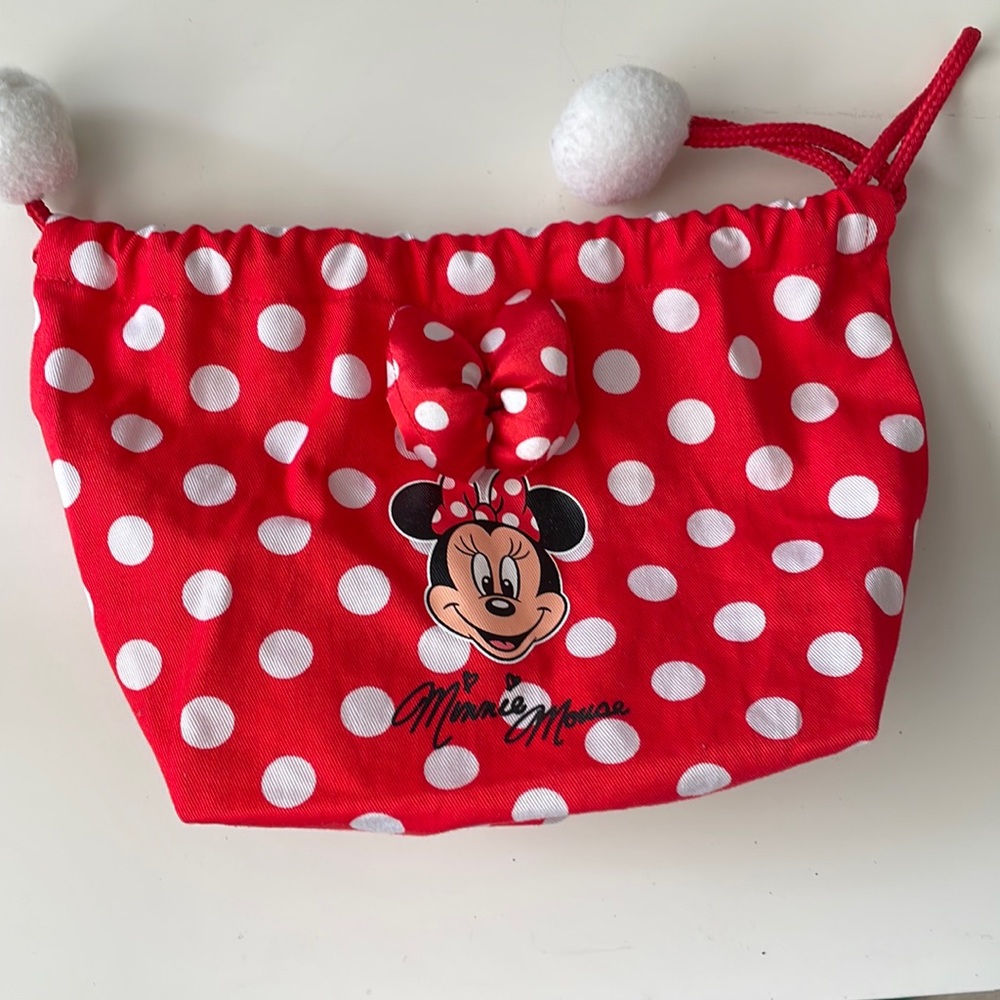 Tokyo Disneyland  - Minnie Mouse lunch bag / bento bag.